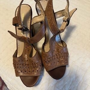 Adrienne vittadini Women's Sandals heels